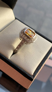 Yellow stone ring