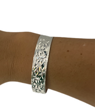 Load image into Gallery viewer, Stainless steel gypsy bangle
