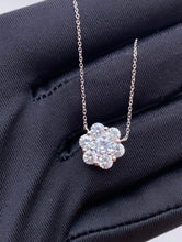 Load image into Gallery viewer, Flower necklet cz pendant
