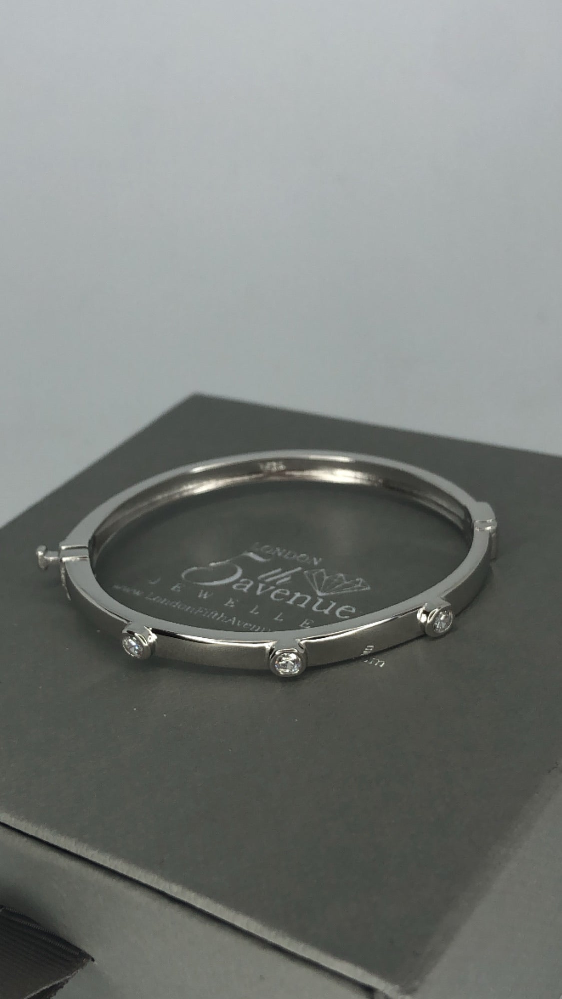 Cartier baby clearance love bracelet