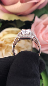 Silver Round Cut with Cz Surrounding & Shoulders Ring - London Fifth Avenue jewellery  