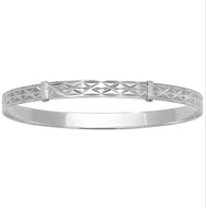 Woman’s silver engraved expandable slave / Gypsy bangle