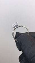 Load image into Gallery viewer, Emerald cut AAA Cubic stone plain silver ring
