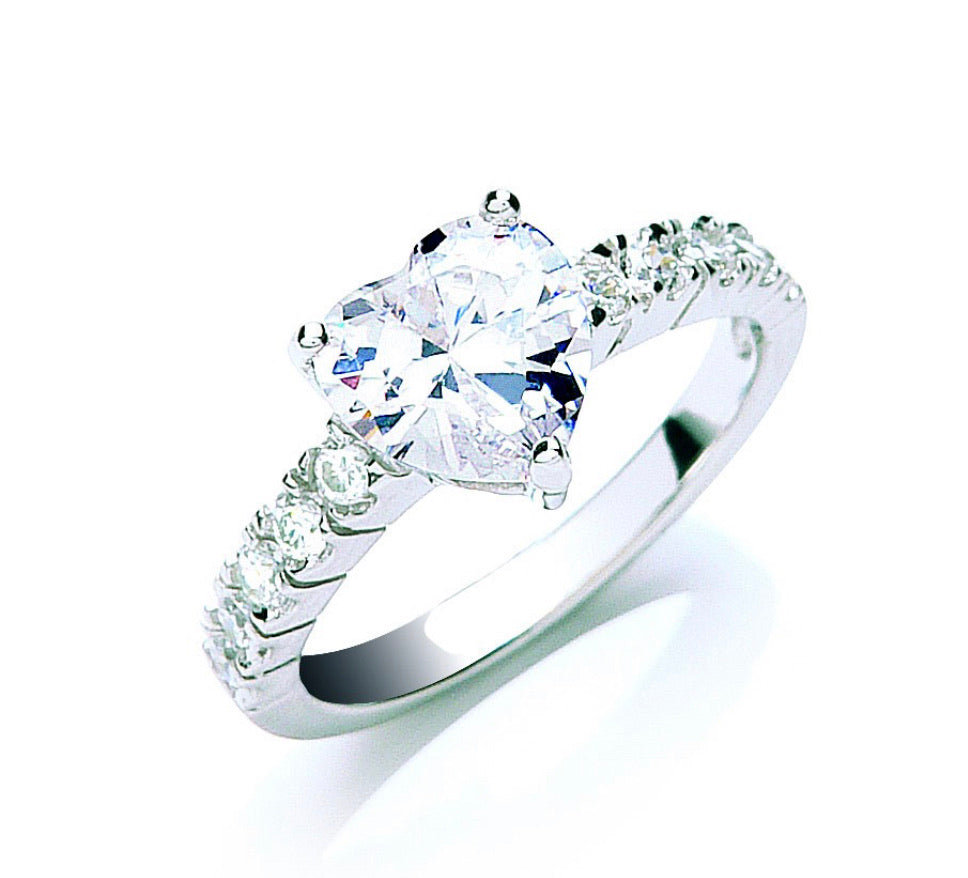 Silver Claw Set Heart Cz Solitaire Ring