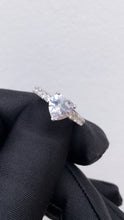 Load image into Gallery viewer, Silver Claw Set Heart Cz Solitaire Ring
