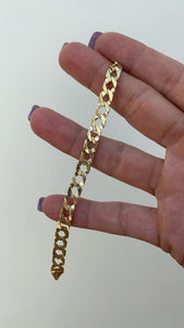 Yellow Gold Plain & Bark Casted Curb Baby Bracelet